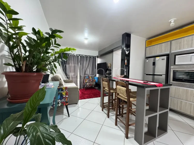 Apartamento com 2 Dormitórios