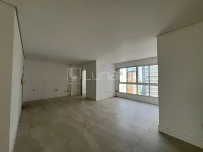 Foto Apartamento com 3 Suítes