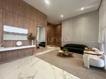 Foto Apartamento com 3 Suítes