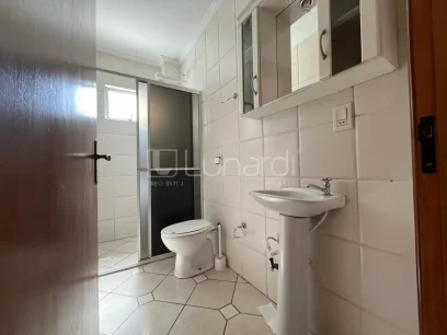 Foto Apartamento com 3 Dormitórios