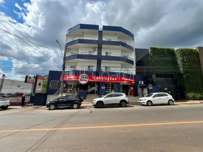 Apartamento com 3 Dormitórios