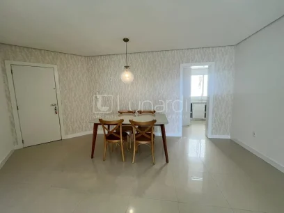 Foto Apartamento com 3 Dormitórios