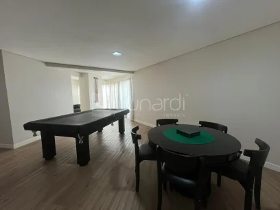 Foto Apartamento com 3 Dormitórios