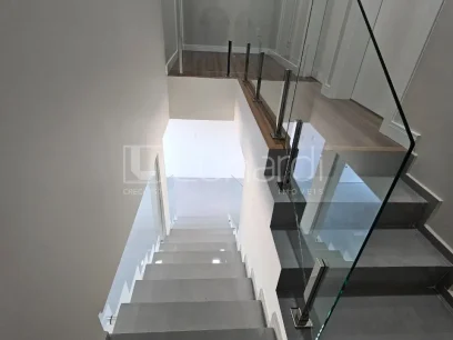 Foto Sobrado com 3 Dormitórios