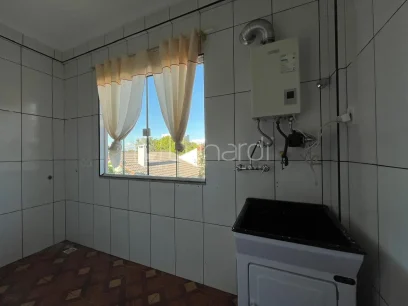 Foto Casa com 2 Dormitórios