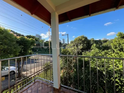 Foto Casa com 2 Dormitórios