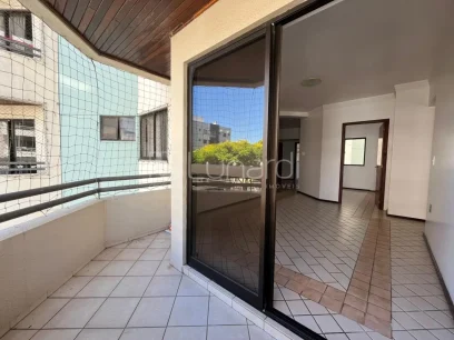 Foto Apartamento com 3 Dormitórios