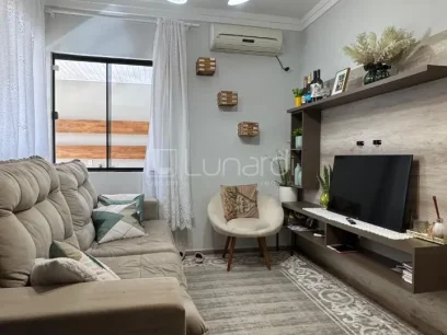 Foto Casa com 3 Dormitórios