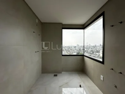Foto Apartamento com 3 Suítes
