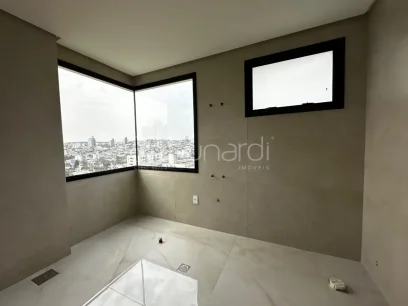 Foto Apartamento com 3 Suítes