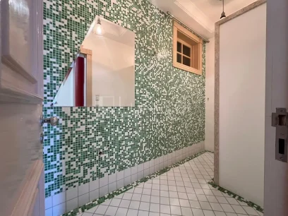 Foto Casa com 7 Dormitórios