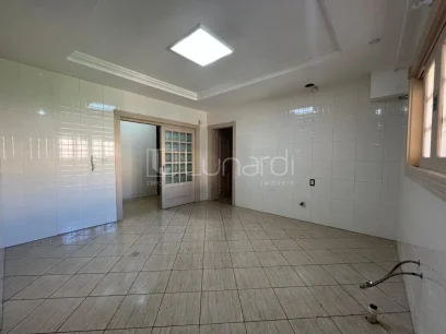 Foto Casa com 7 Dormitórios