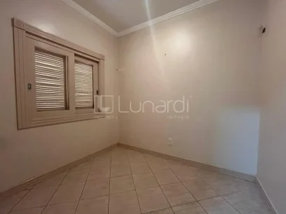 Foto Casa com 7 Dormitórios