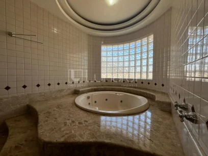 Foto Casa com 7 Dormitórios