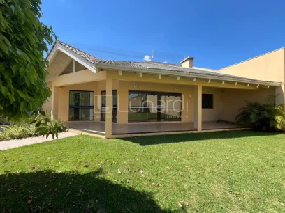 Foto Casa com 7 Dormitórios