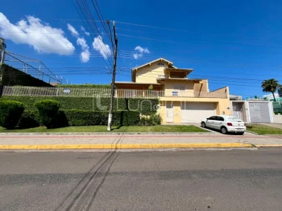 Casa com 7 Dormitórios