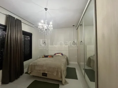 Foto Casa com 2 Dormitórios