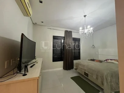 Foto Casa com 2 Dormitórios