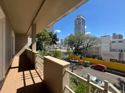 Foto Casa com 4 Dormitórios