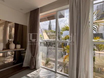 Foto Casa com 3 Dormitórios