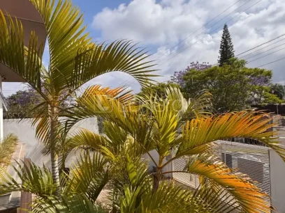 Foto Casa com 3 Dormitórios