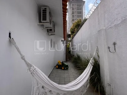 Foto Casa com 3 Dormitórios