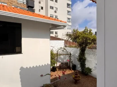 Foto Casa com 3 Dormitórios