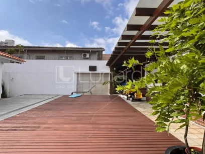 Foto Casa com 3 Dormitórios