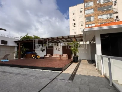 Foto Casa com 3 Dormitórios