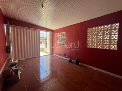 Foto Casa com 3 Dormitórios