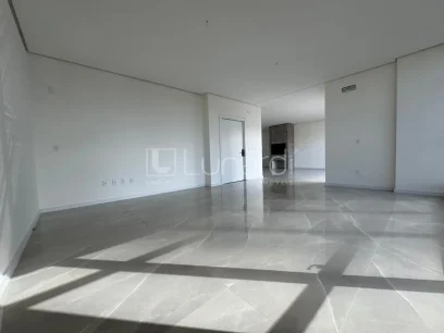 Foto Apartamento com 4 Dormitórios