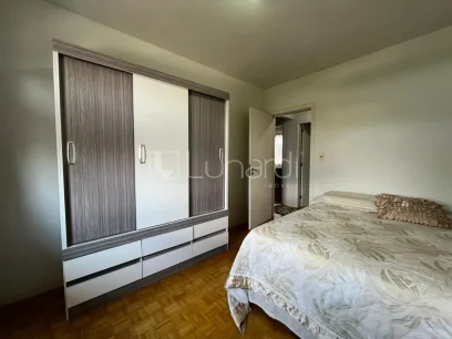 Foto Apartamento com 3 Dormitórios