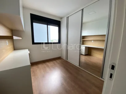 Foto Apartamento com 3 Dormitórios