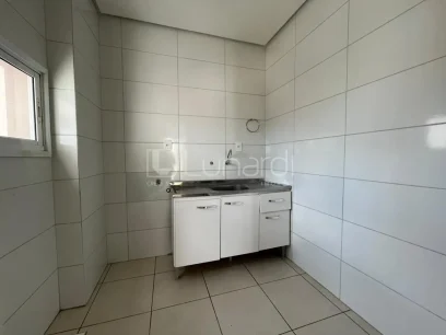Foto Apartamento com 2 Dormitórios