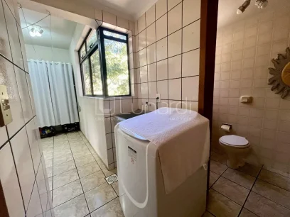 Foto Apartamento com 3 Dormitórios
