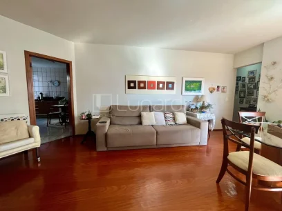 Foto Apartamento com 3 Dormitórios