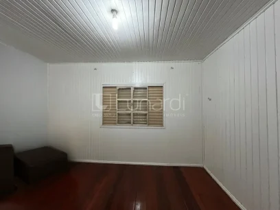 Foto Casa com 3 Dormitórios