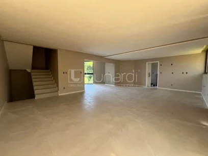 Foto Casa com 3 Dormitórios