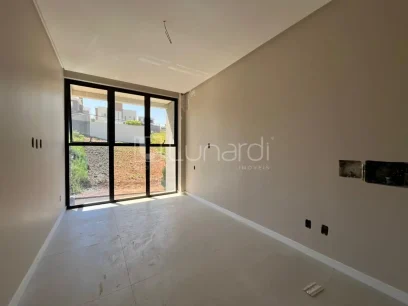 Foto Casa com 3 Dormitórios