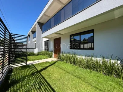 Foto Casa com 3 Dormitórios