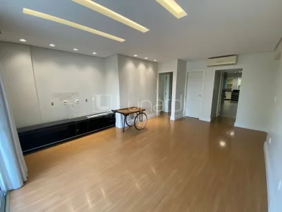 Foto Apartamento com 3 Suítes