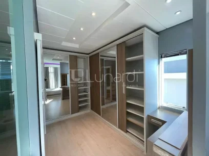 Foto Casa com 3 Dormitórios