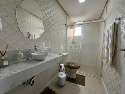 Foto Apartamento com 2 Dormitórios