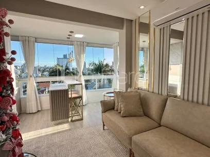 Foto Apartamento com 4 Dormitórios