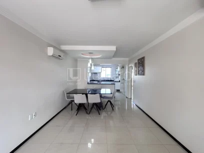 Foto Apartamento com 3 Dormitórios