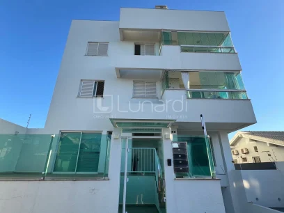 Foto Apartamento com 4 Dormitórios