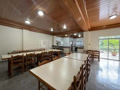 Foto Apartamento com 3 Dormitórios