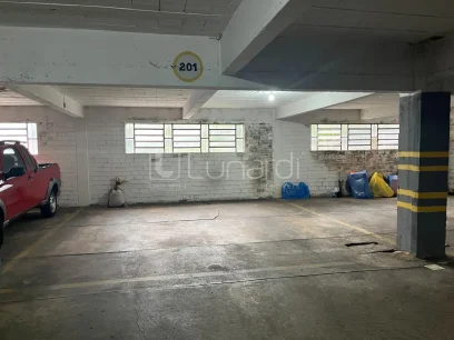 Foto Apartamento com 3 Dormitórios