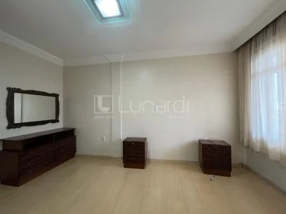 Foto Apartamento com 3 Dormitórios