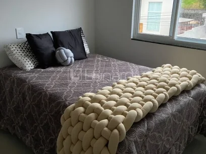 Foto Apartamento com 2 Dormitórios